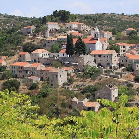 Вилла Hidden Peaceful House Veliko Grablje Экстерьер фото