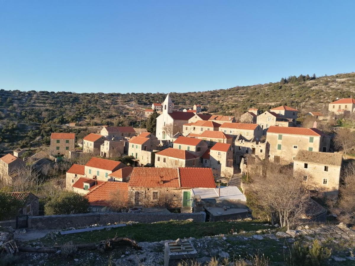 Вилла Hidden Peaceful House Veliko Grablje Экстерьер фото